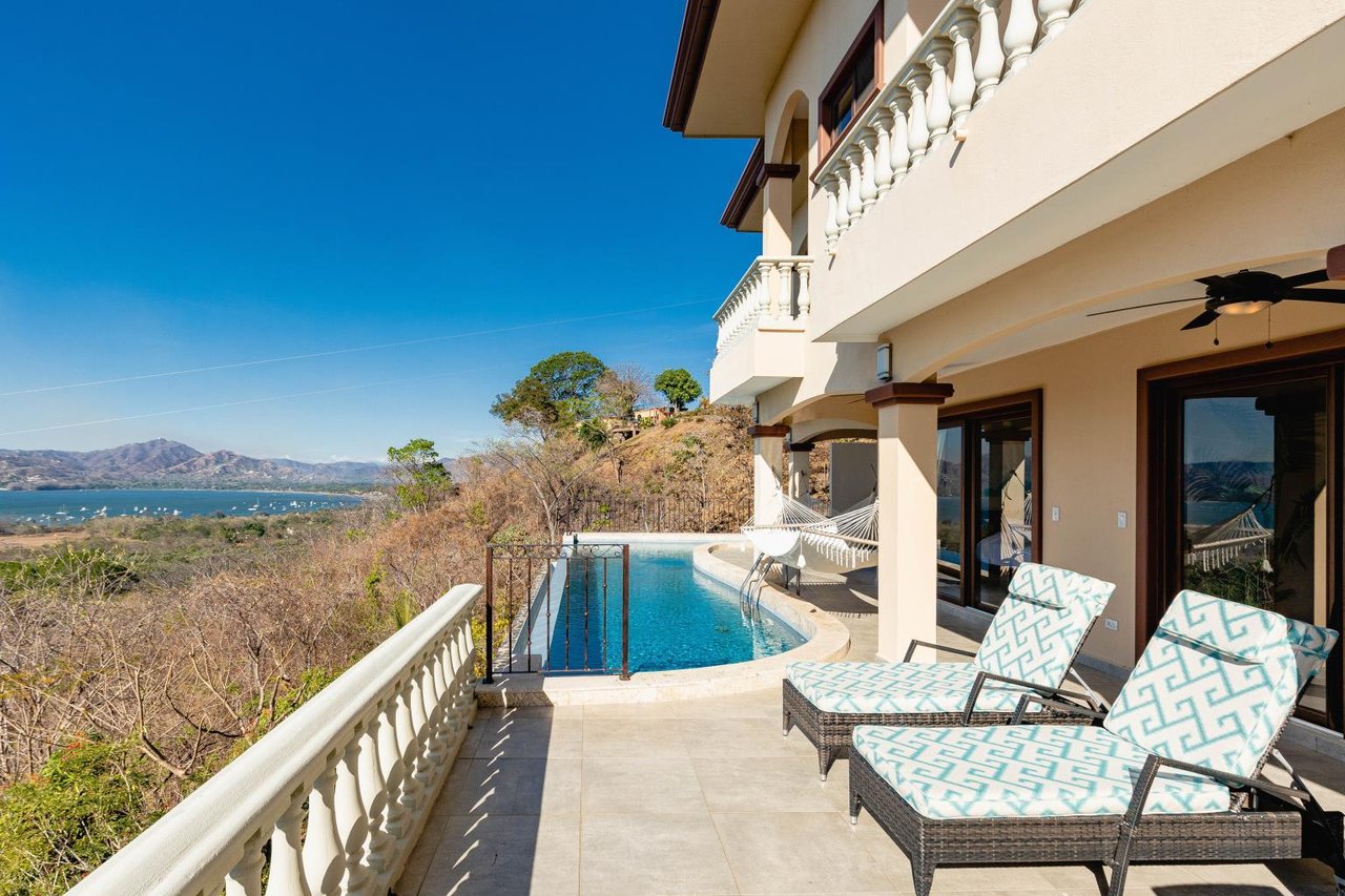 Luxury 6 BR Villa in Flamingo, Incredible Views | Starting At $1,350.00 Daily