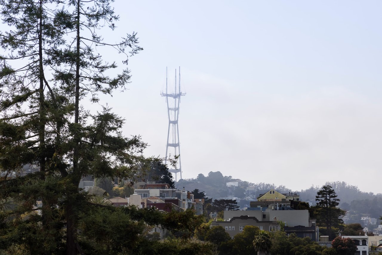 NEW DESIGNER-RENOVATED MISSION DOLORES PENTHOUSE
