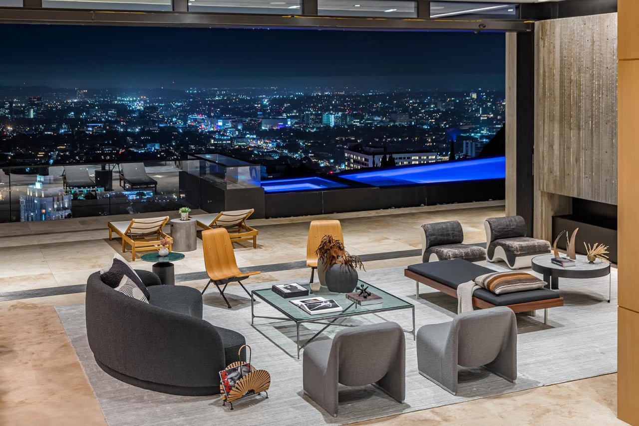 8365 SUNSET VIEW DR, HOLLYWOOD HILLS