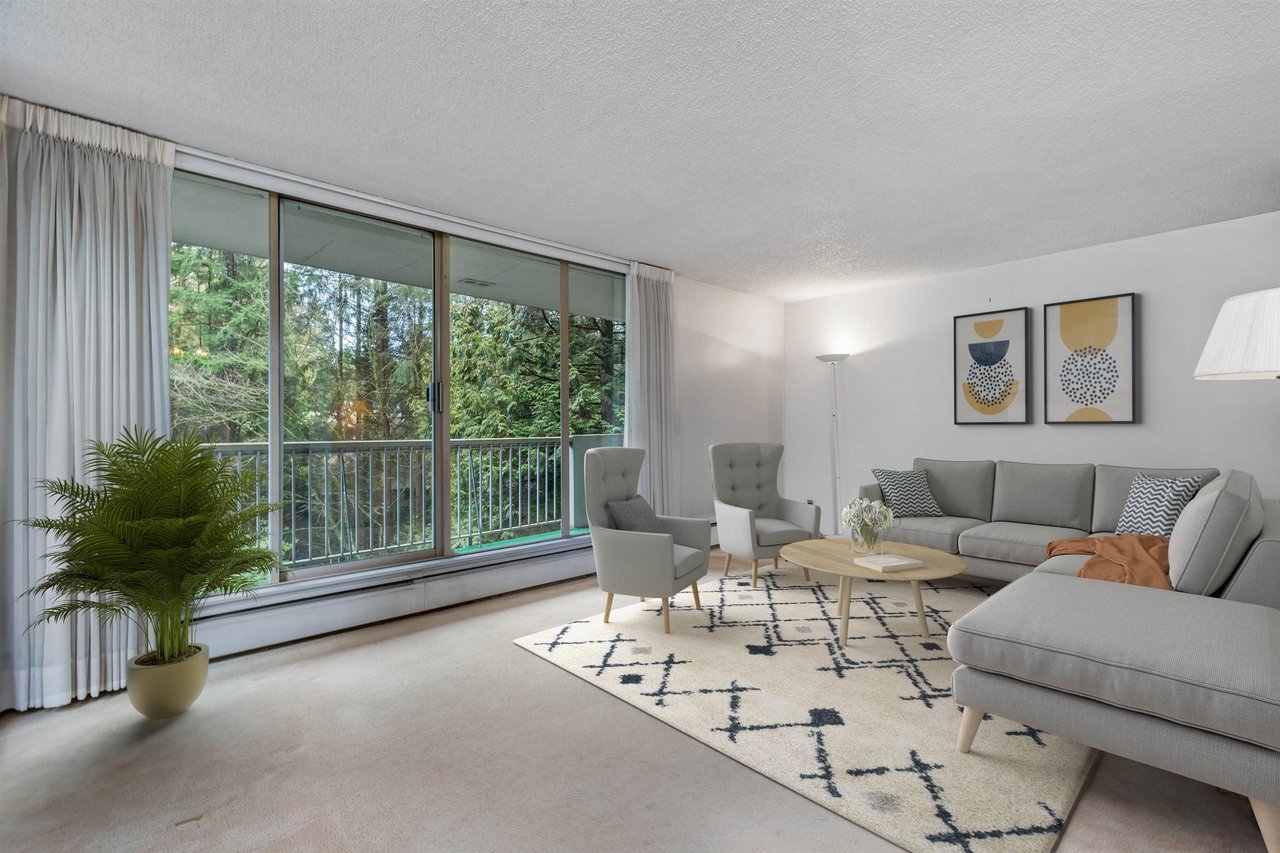 408-2020 Fullerton Ave