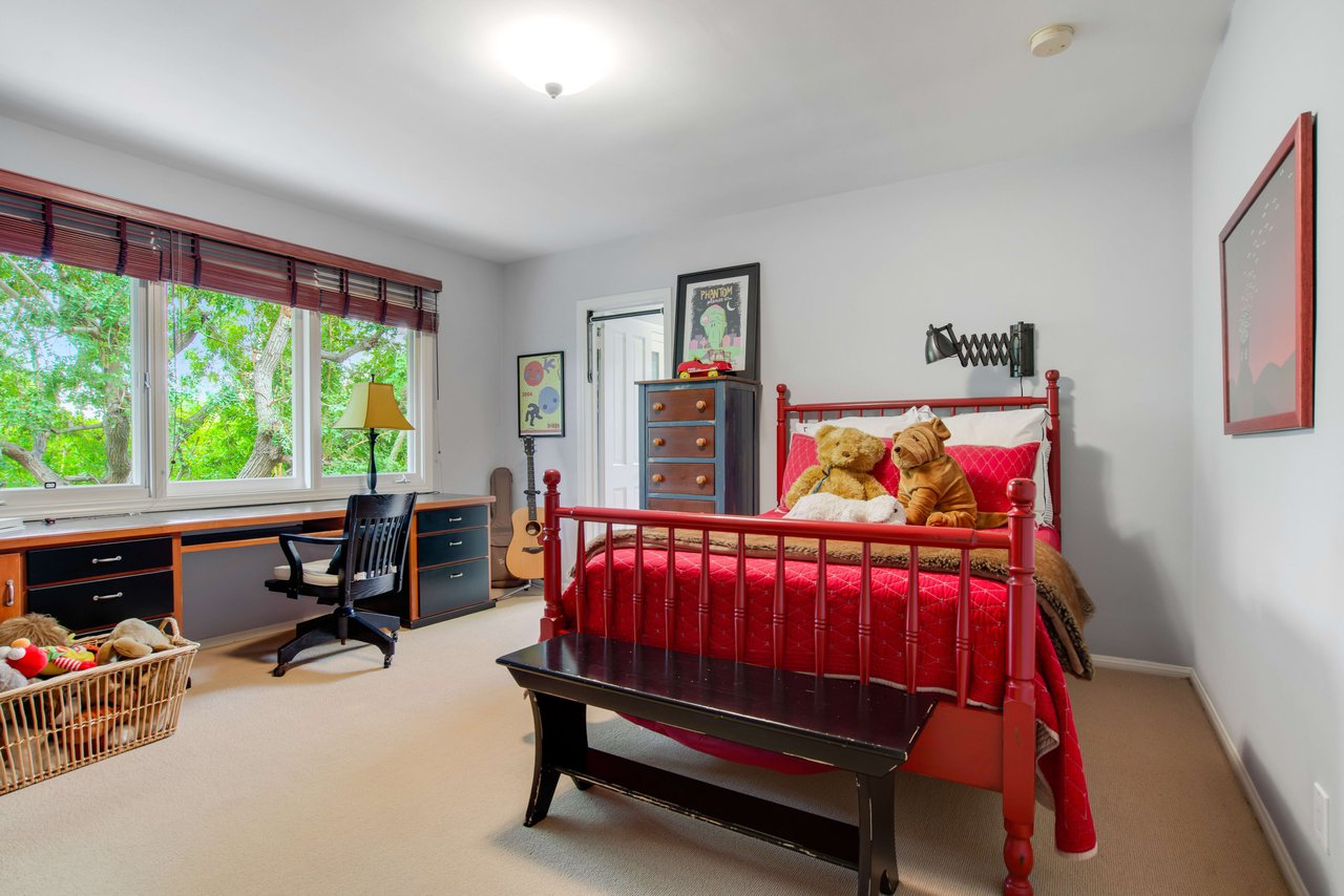 12184 Laurel Terrace Dr