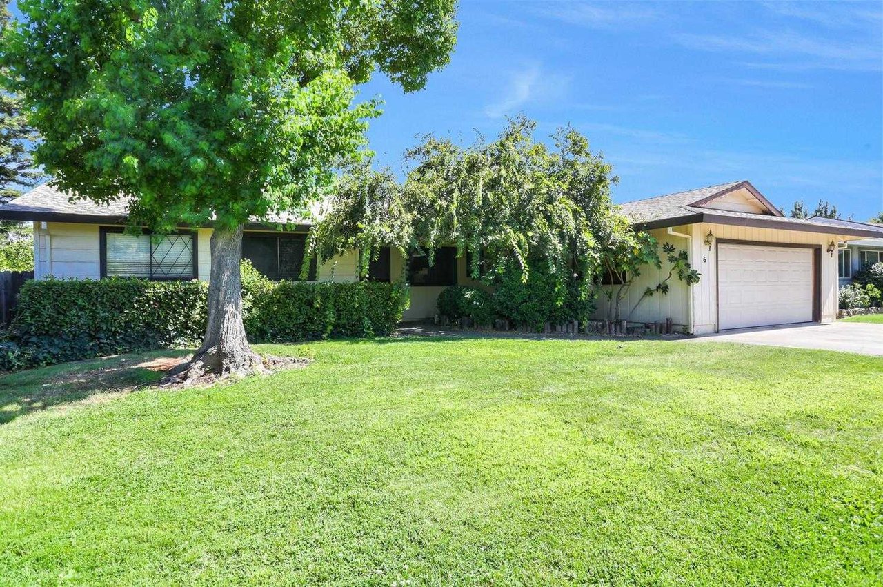 6 Manteca Court