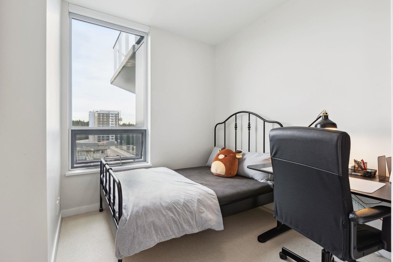 1206-3533 Ross Drive, Vancouver