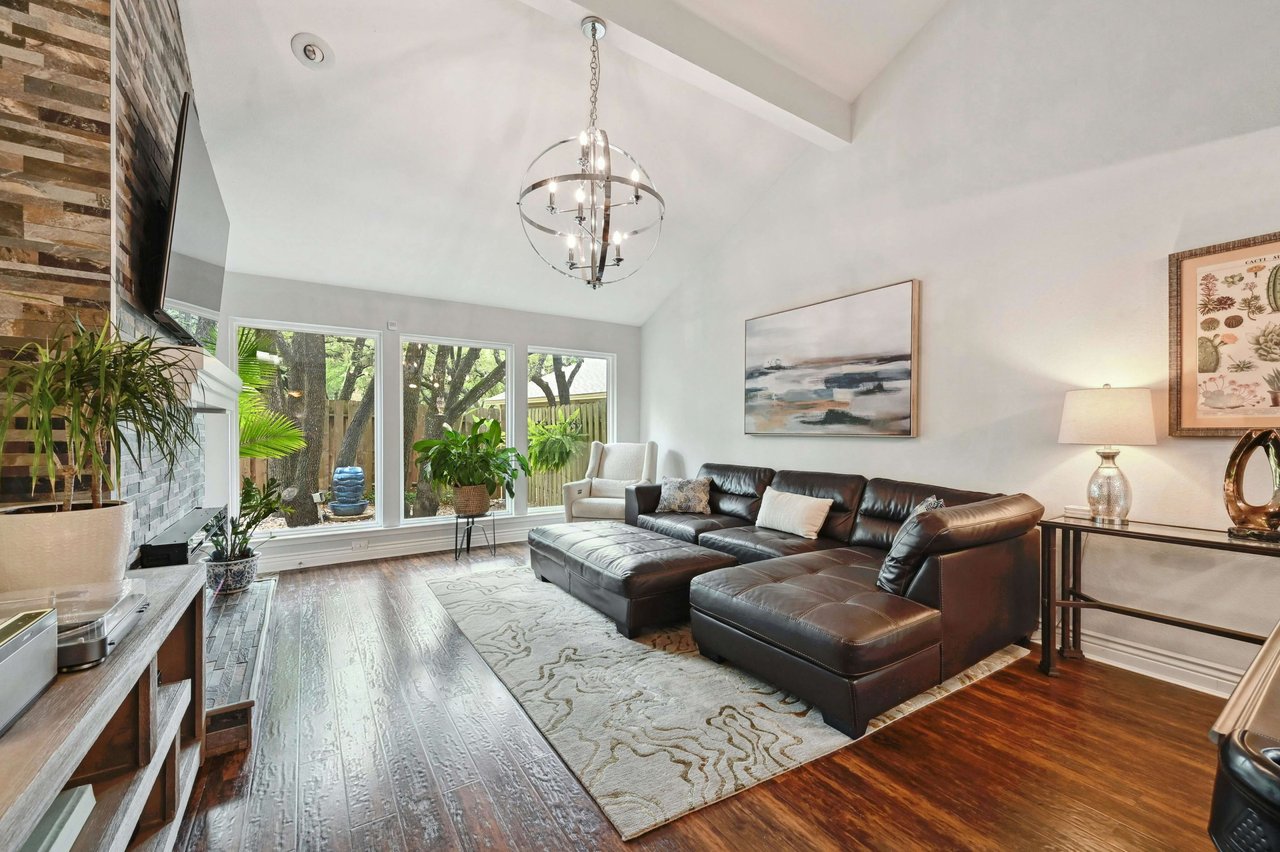 Alluring One-Story Home in in the Coveted 78759!