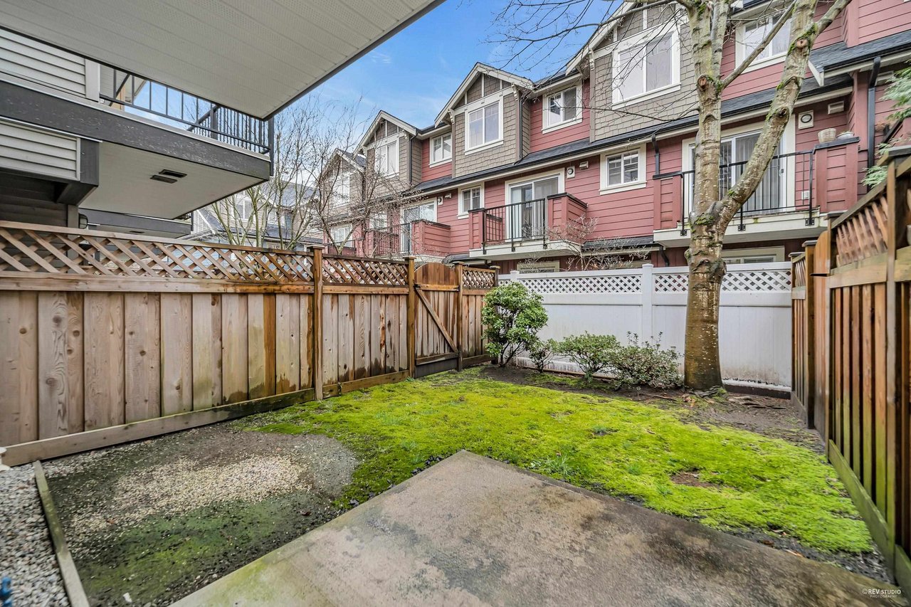 33-9440 Ferndale Rd