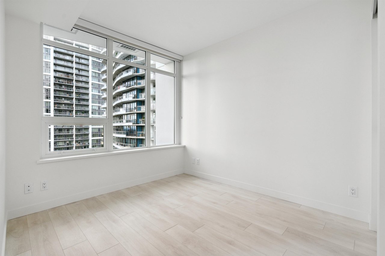 1805-13318 104 Ave
