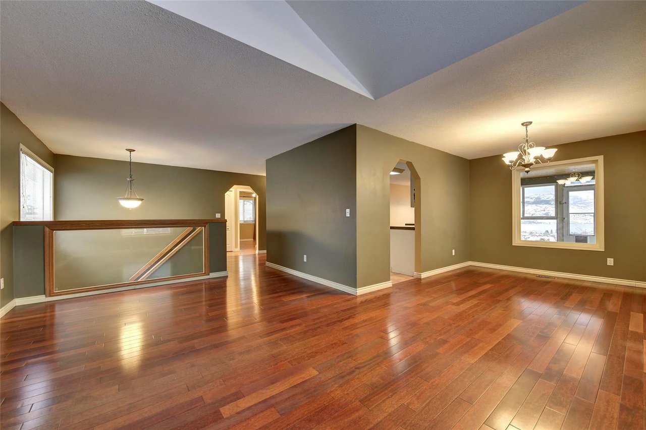 2705 Boucherie Rd W
