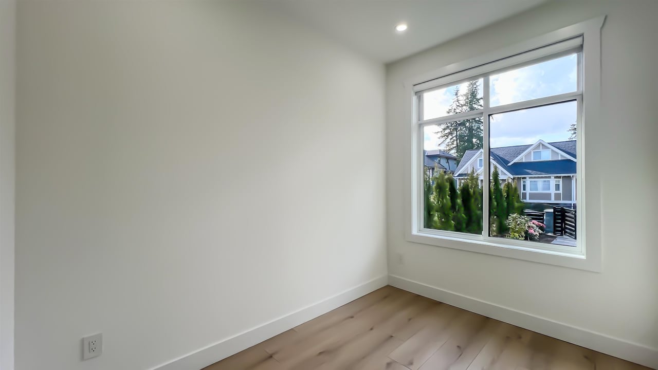 8020 19th Ave
