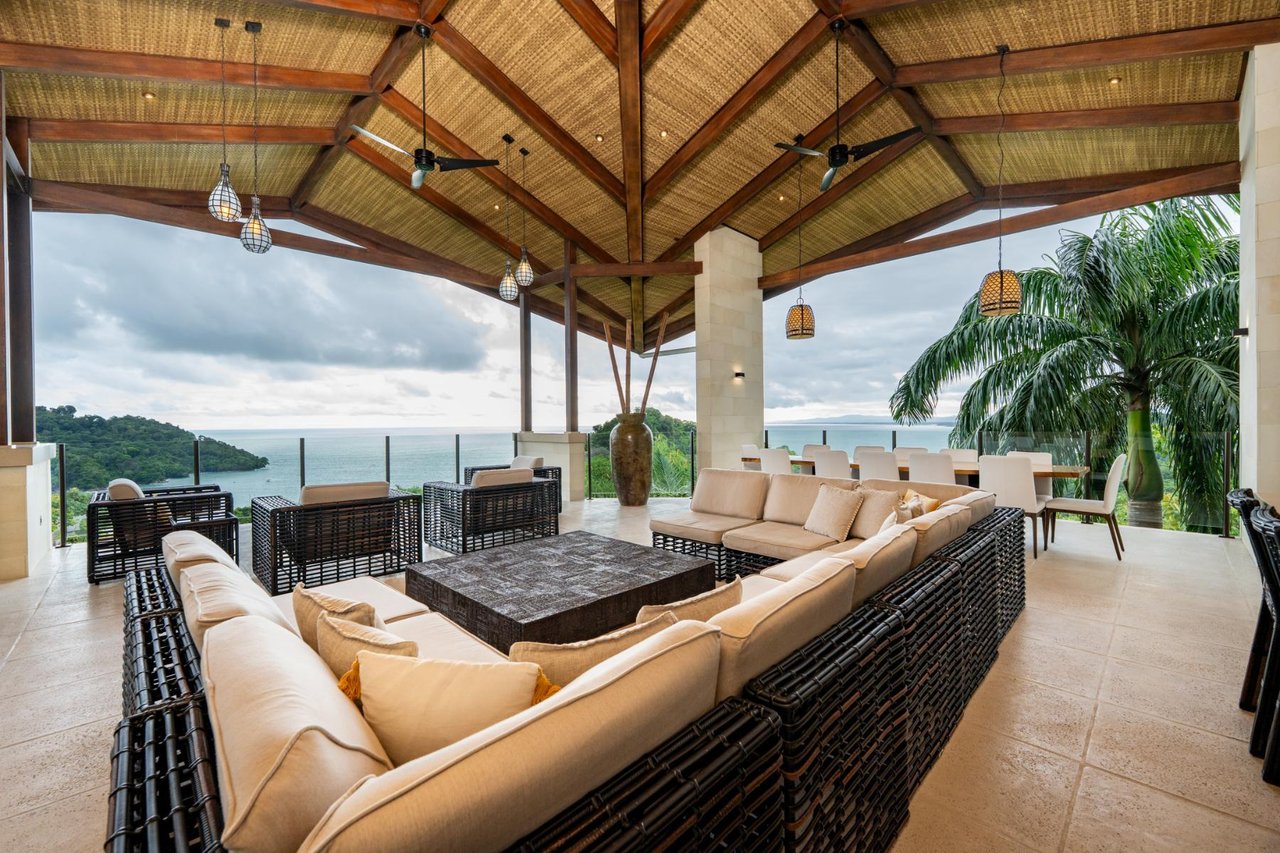 Iconic Infinity Pool Estate, Manuel Antonio, Puntarenas