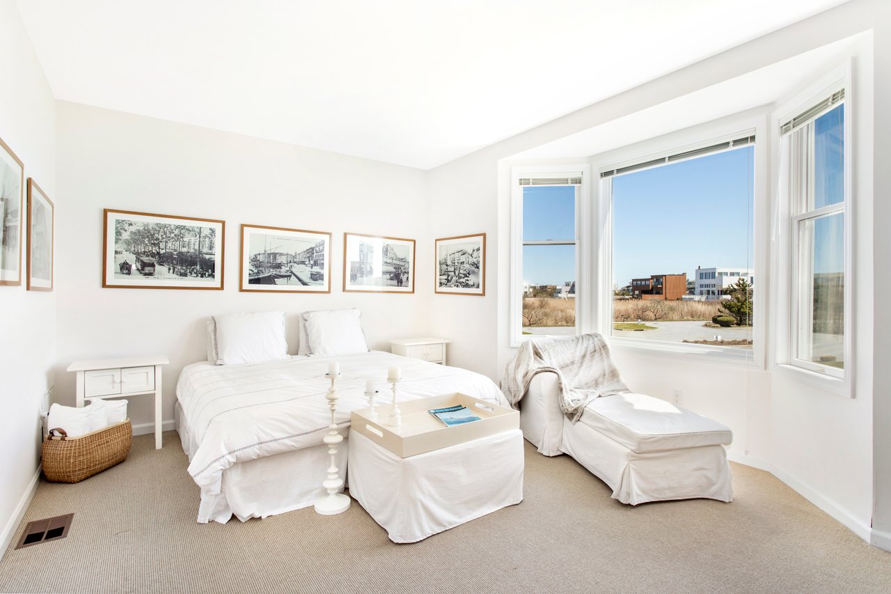 580 Dune Rd, #7