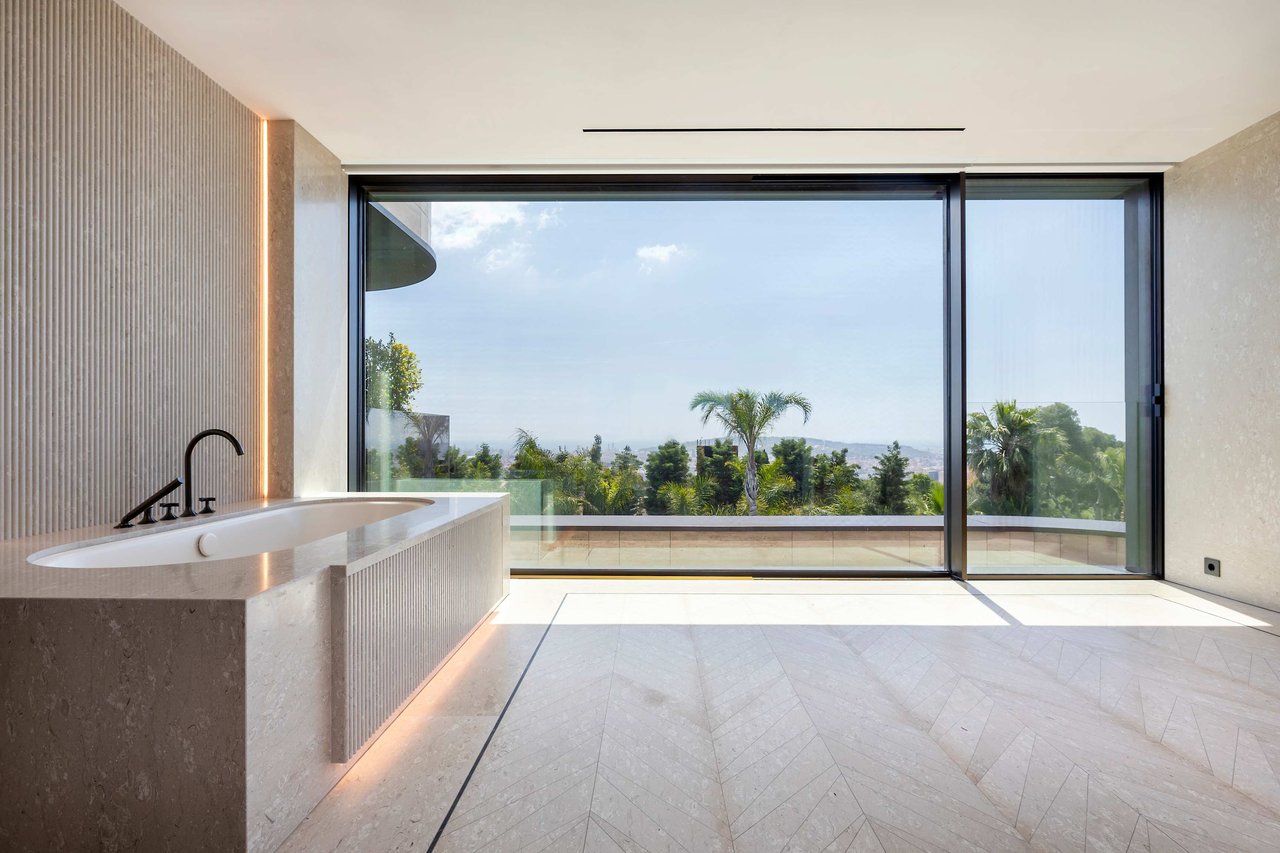 VILLA GRANDE