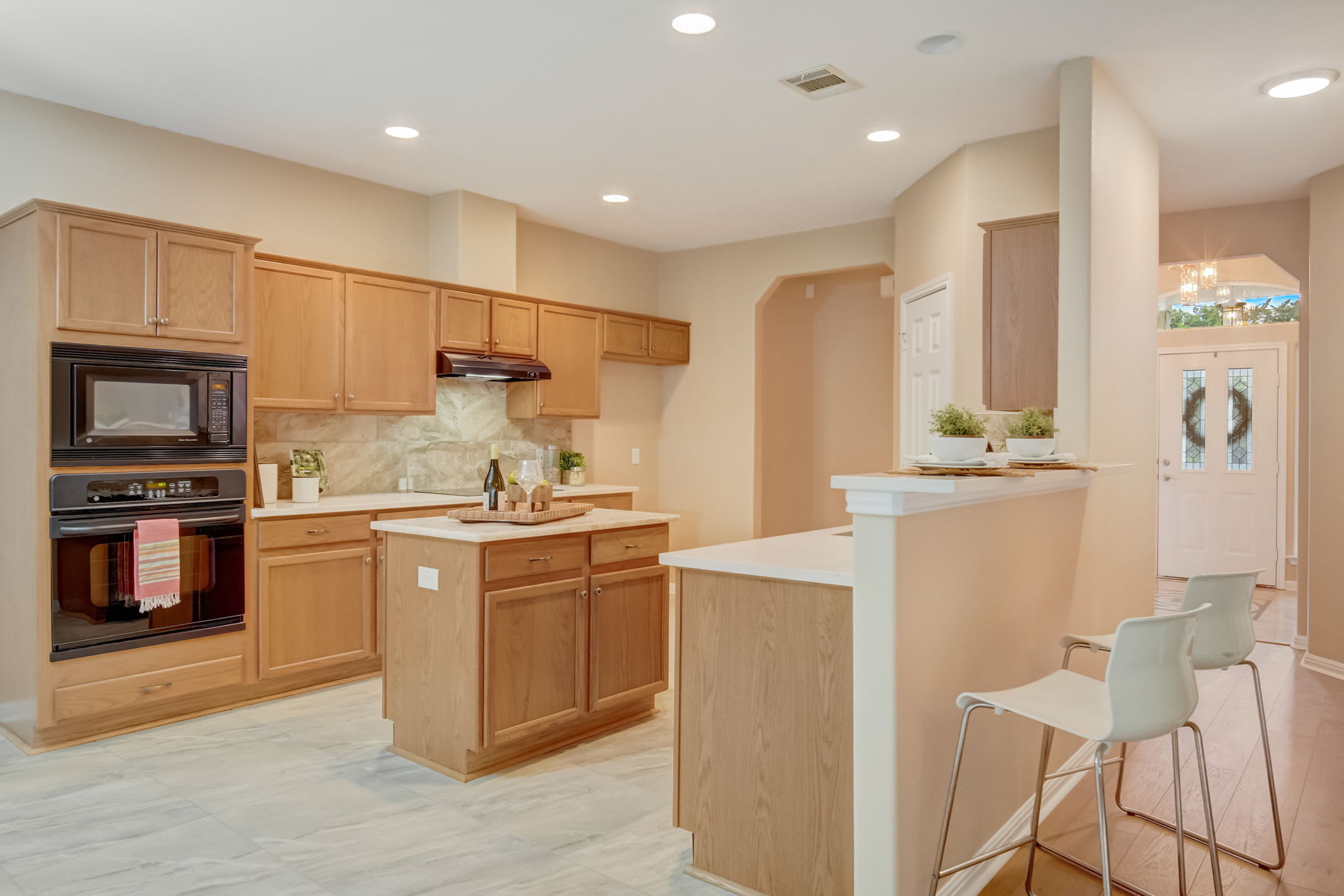 5603 Roundup Way, Lago Vista, Texas 78645