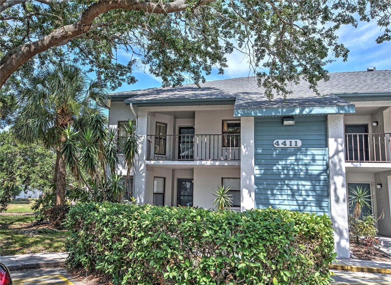 🏡✨UNDER CONTRACT✨🏡 4411 46TH AVE W, #201, BRADENTON, FL 34210