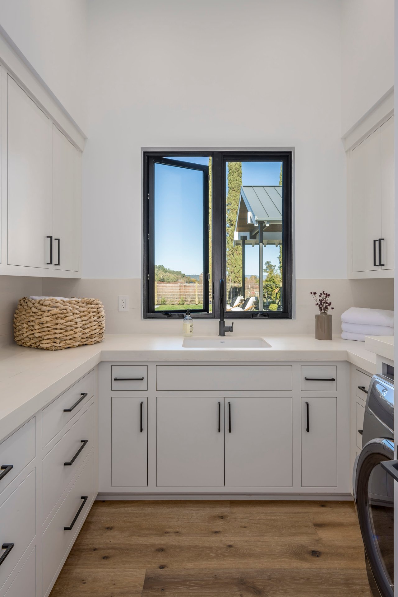 Yountville Modern, Yountville