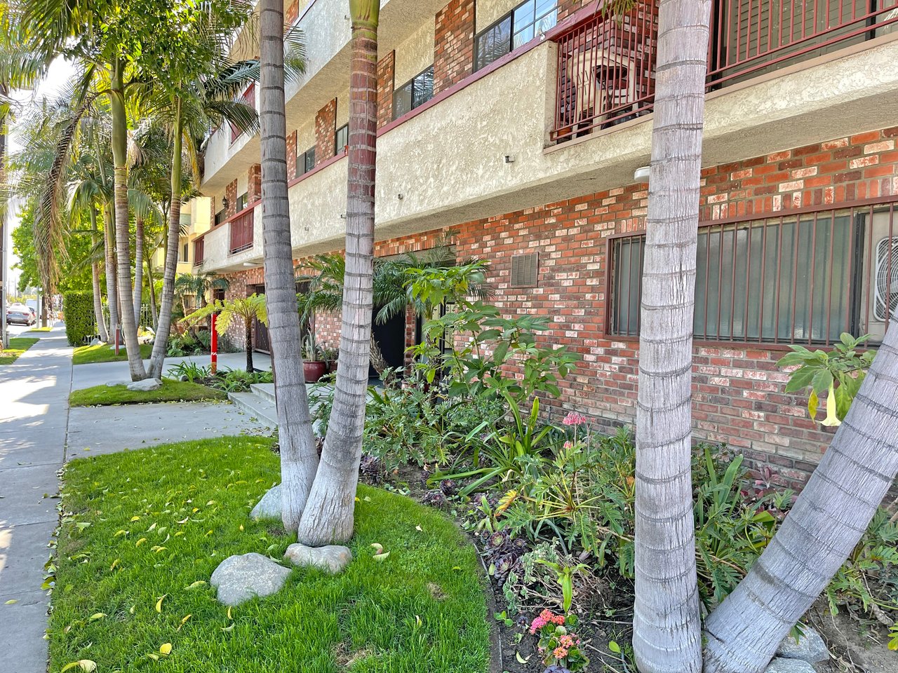12540 Burbank Blvd.