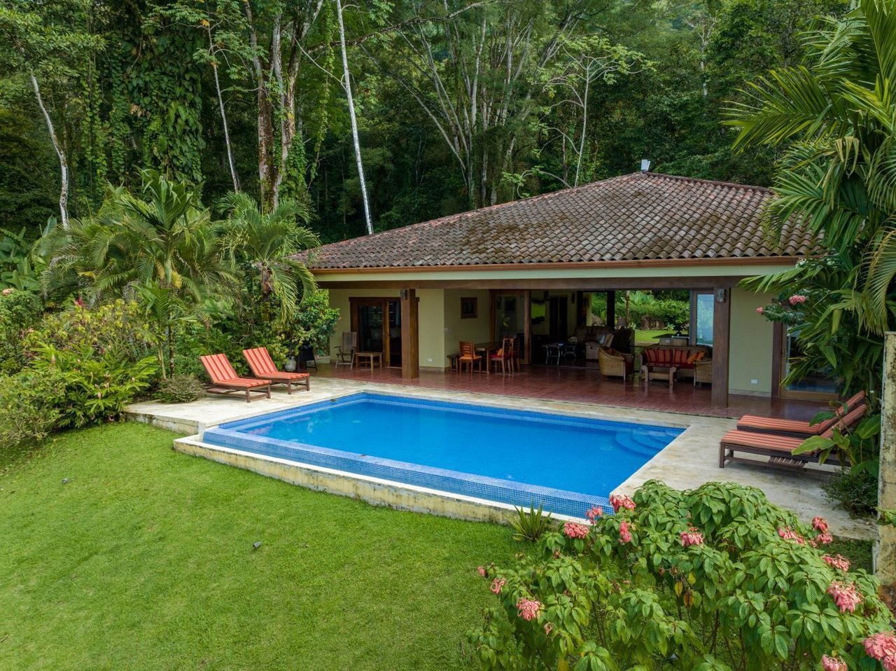 Ocean View Home With Rainforest Setting