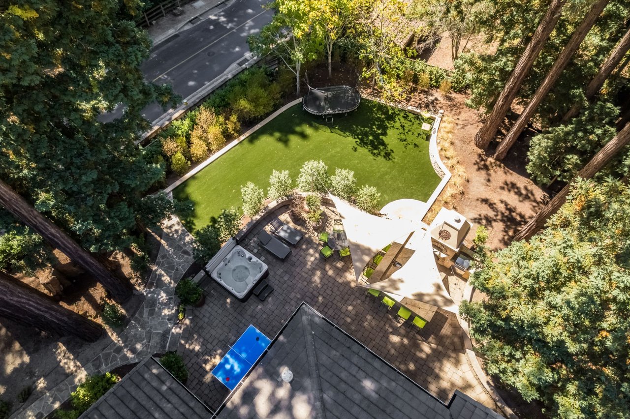 121 Palomino Way