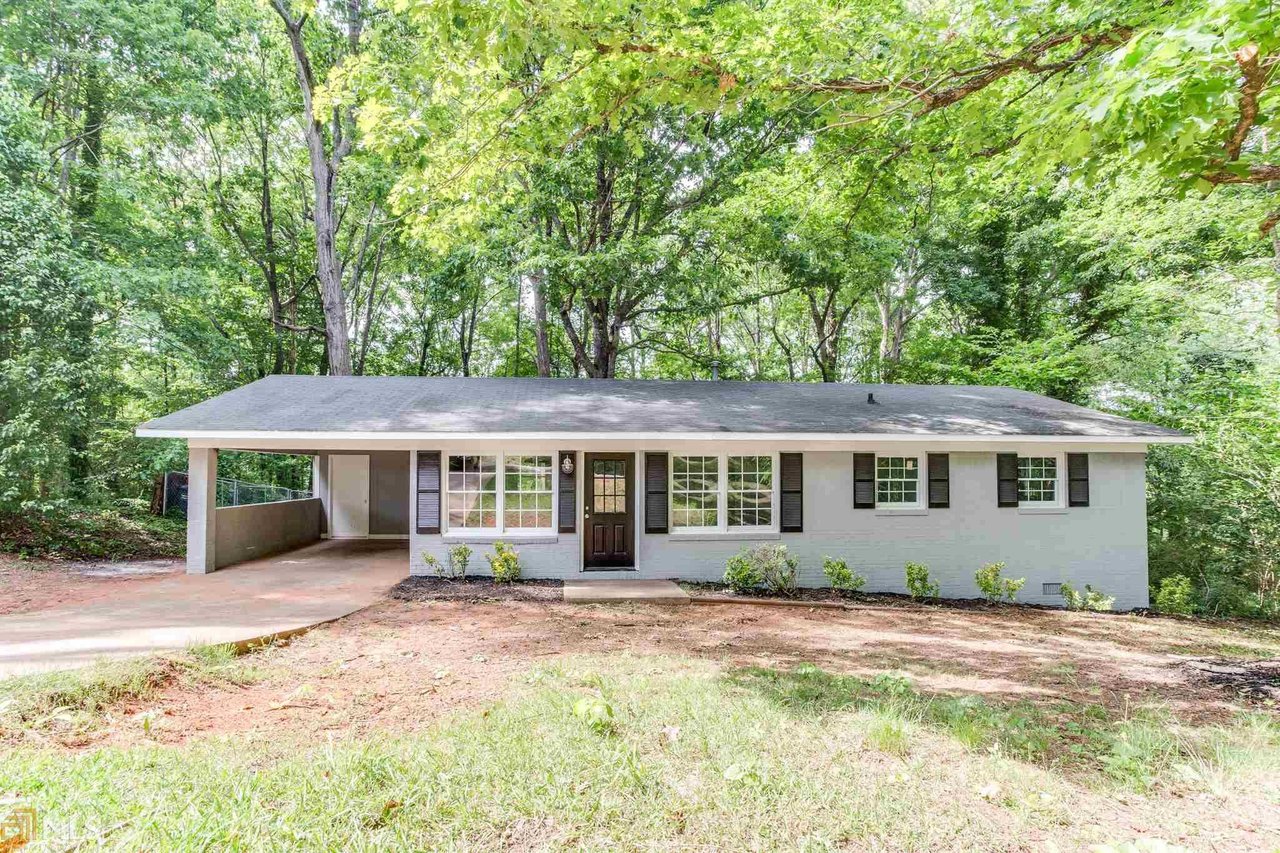 105 Tall Tree Road