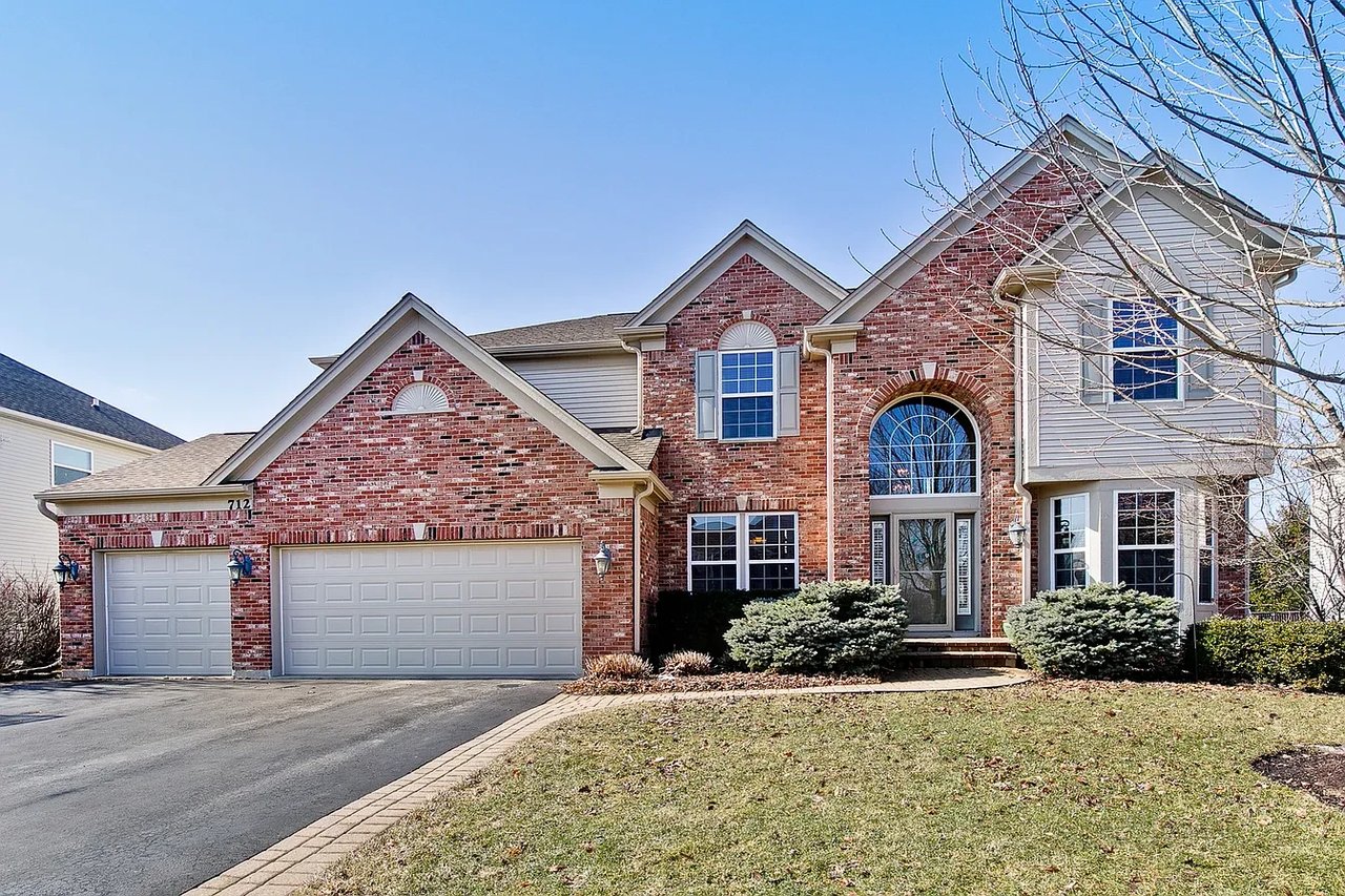 712 Porter Cir