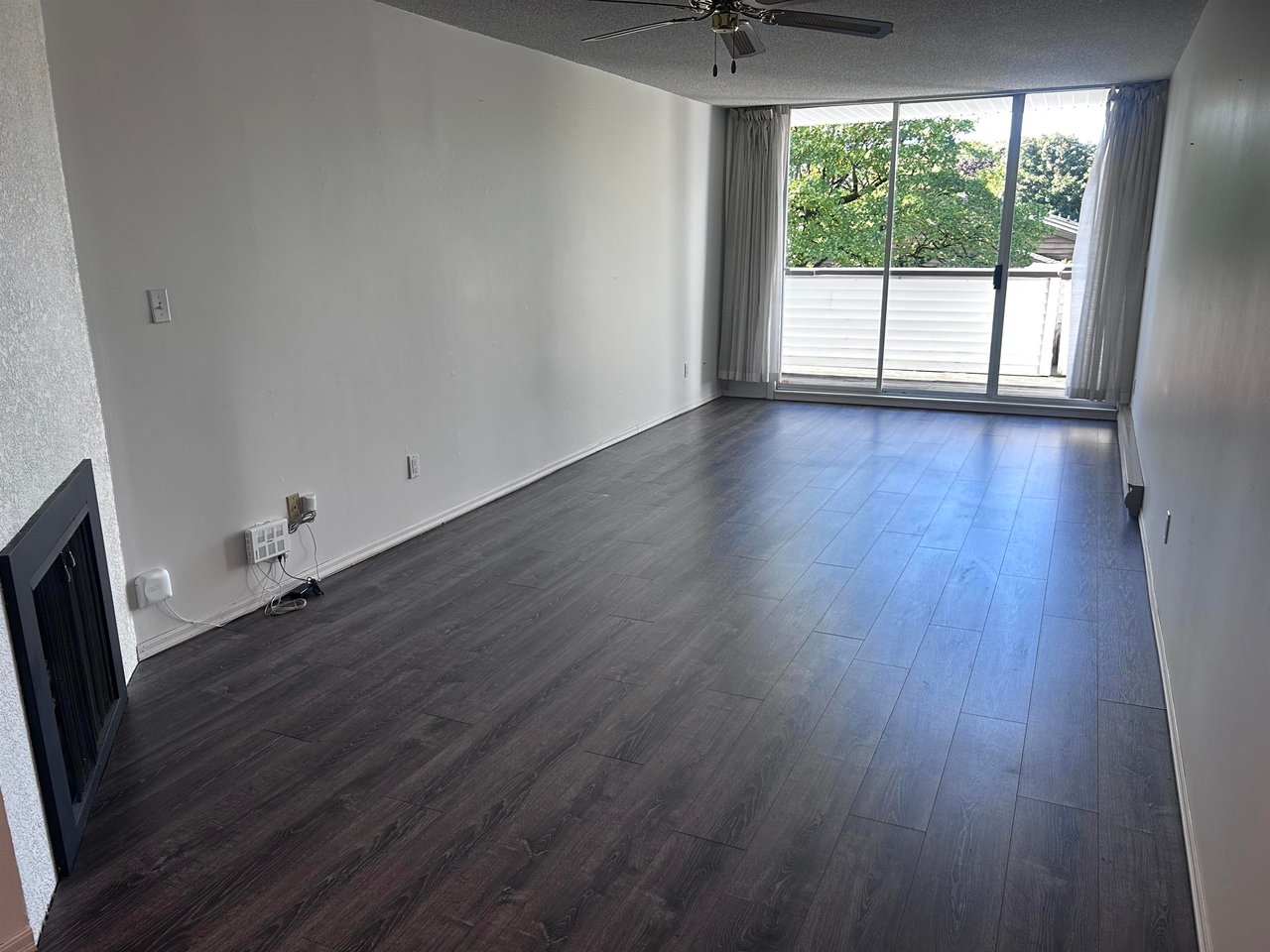 212-9151 No. 5 Rd