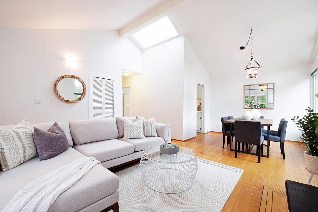 22 Glenmore Dr