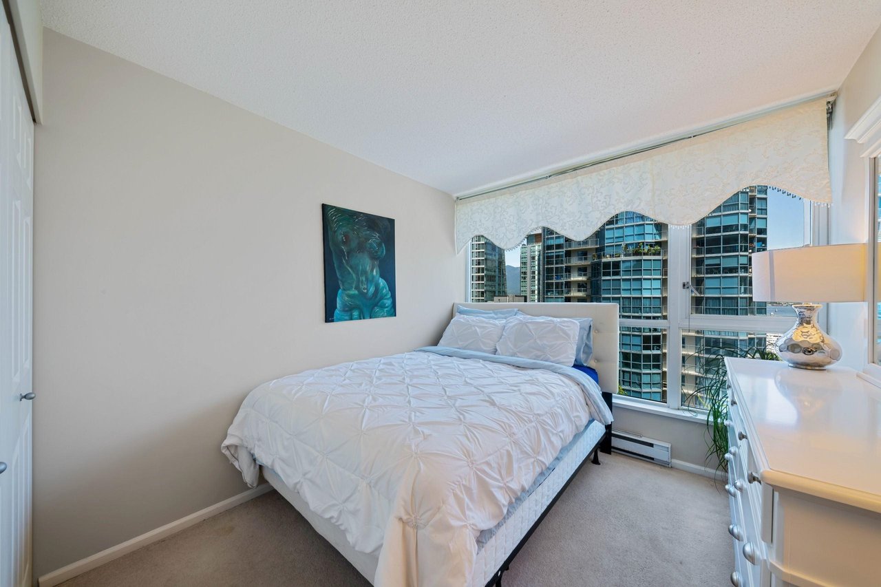 802-1420 W Georgia St