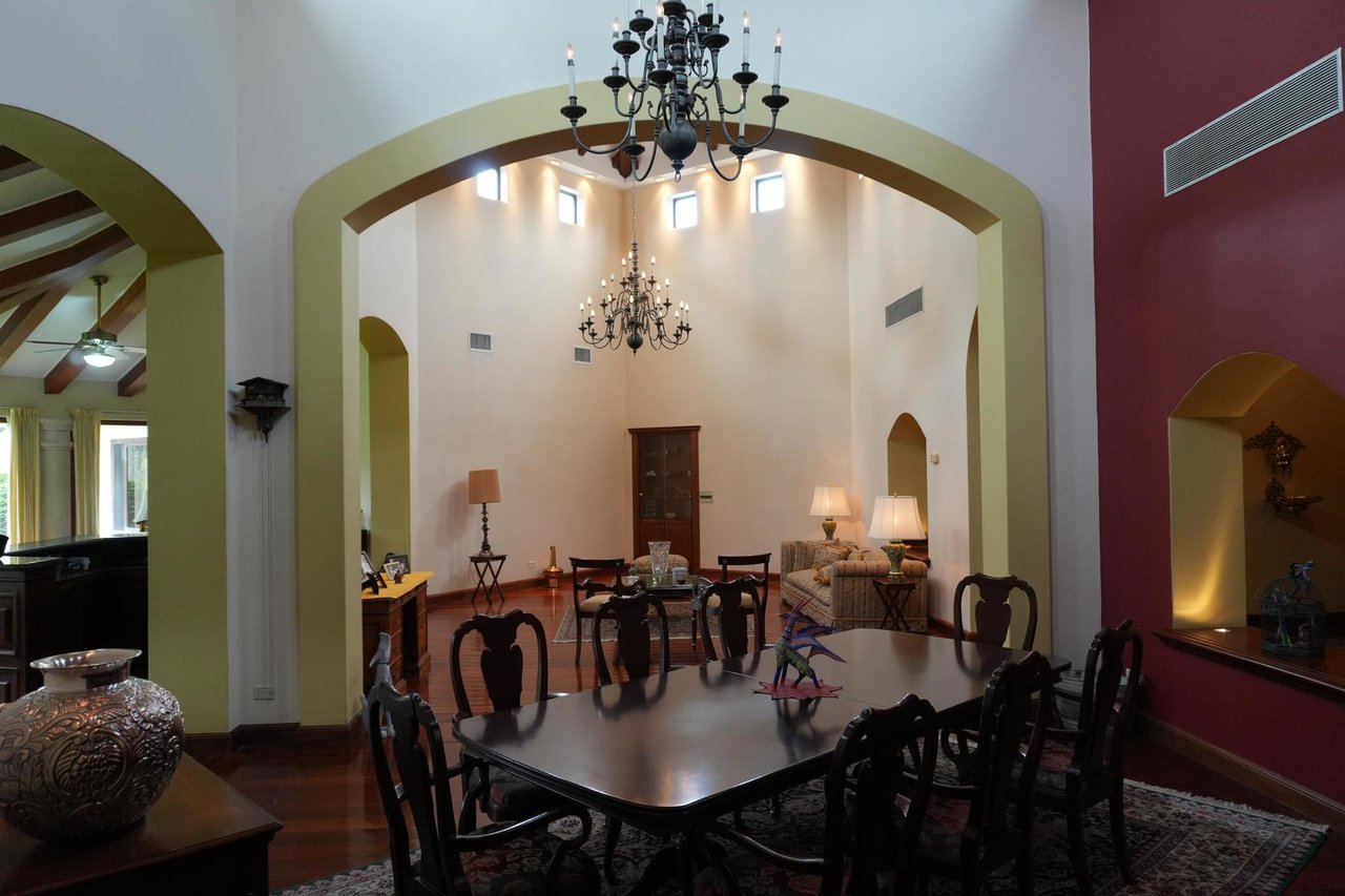 Colonial Hacienda Estate, Santa Ana, San Jose