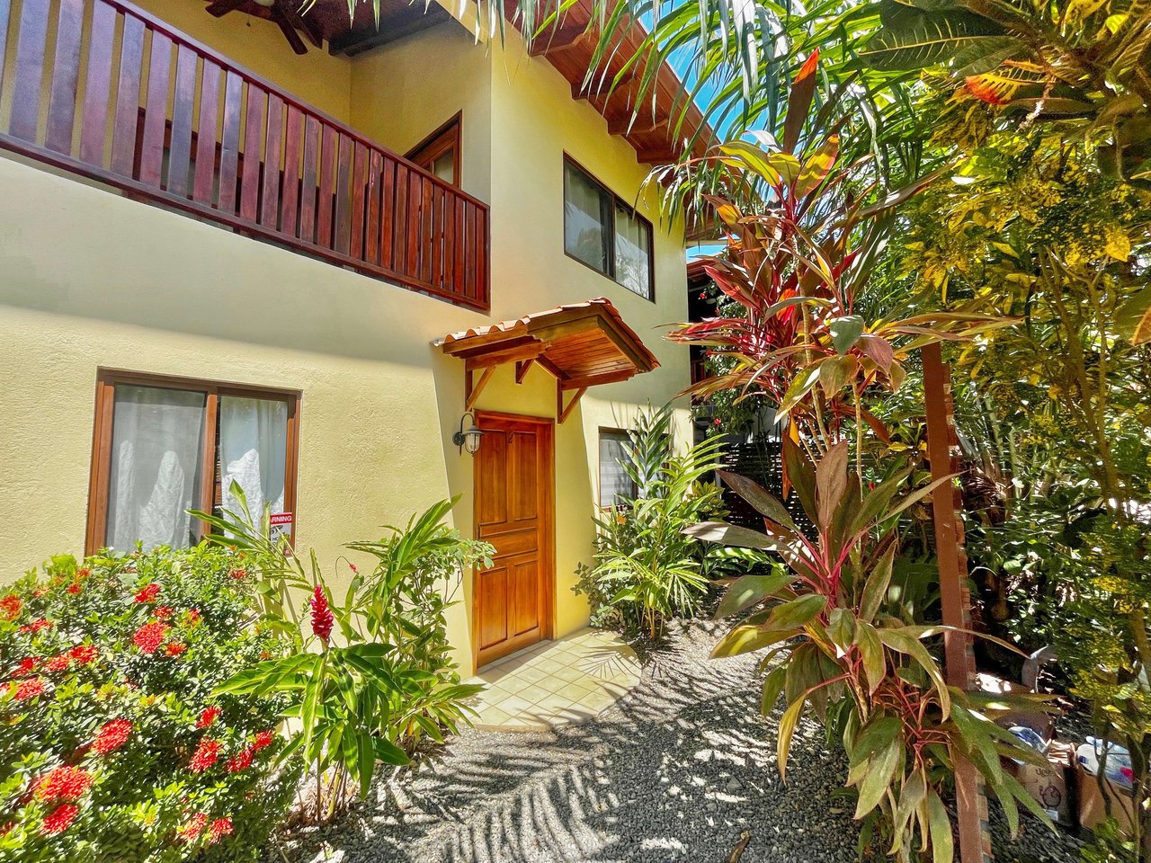 0.04 ACRES – 3 Bedroom Villa Just 2 Minutes Walking Distance To Dominical Beach!!!