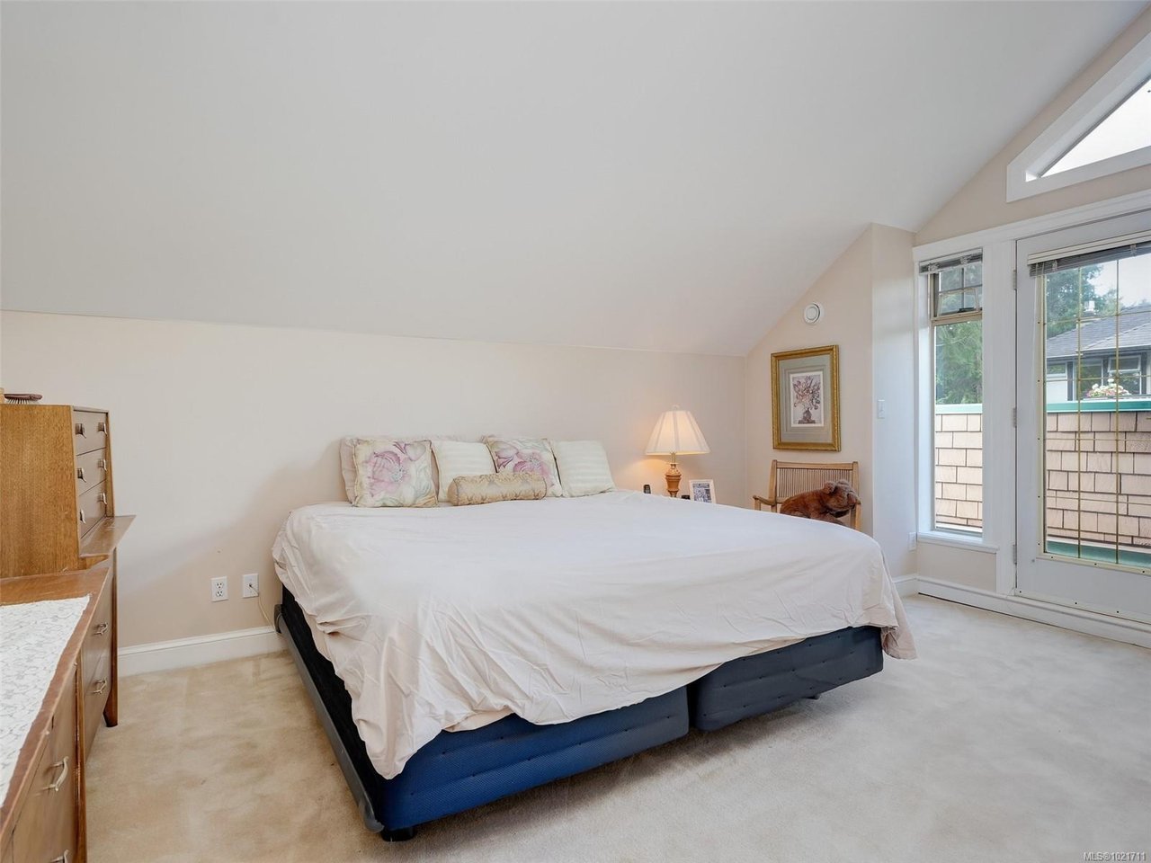 1-2573 Kilgary Pl