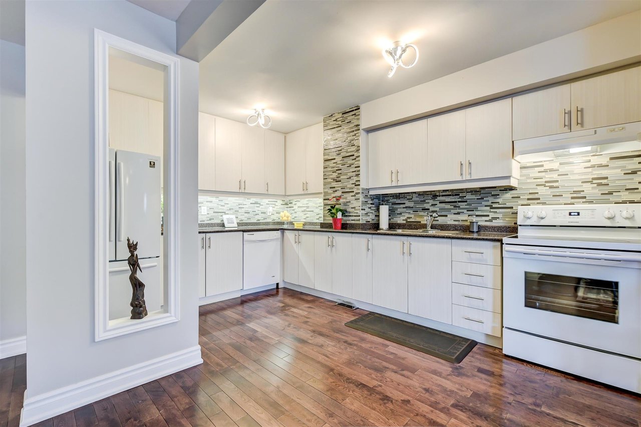 #12 - 141 Galloway Rd