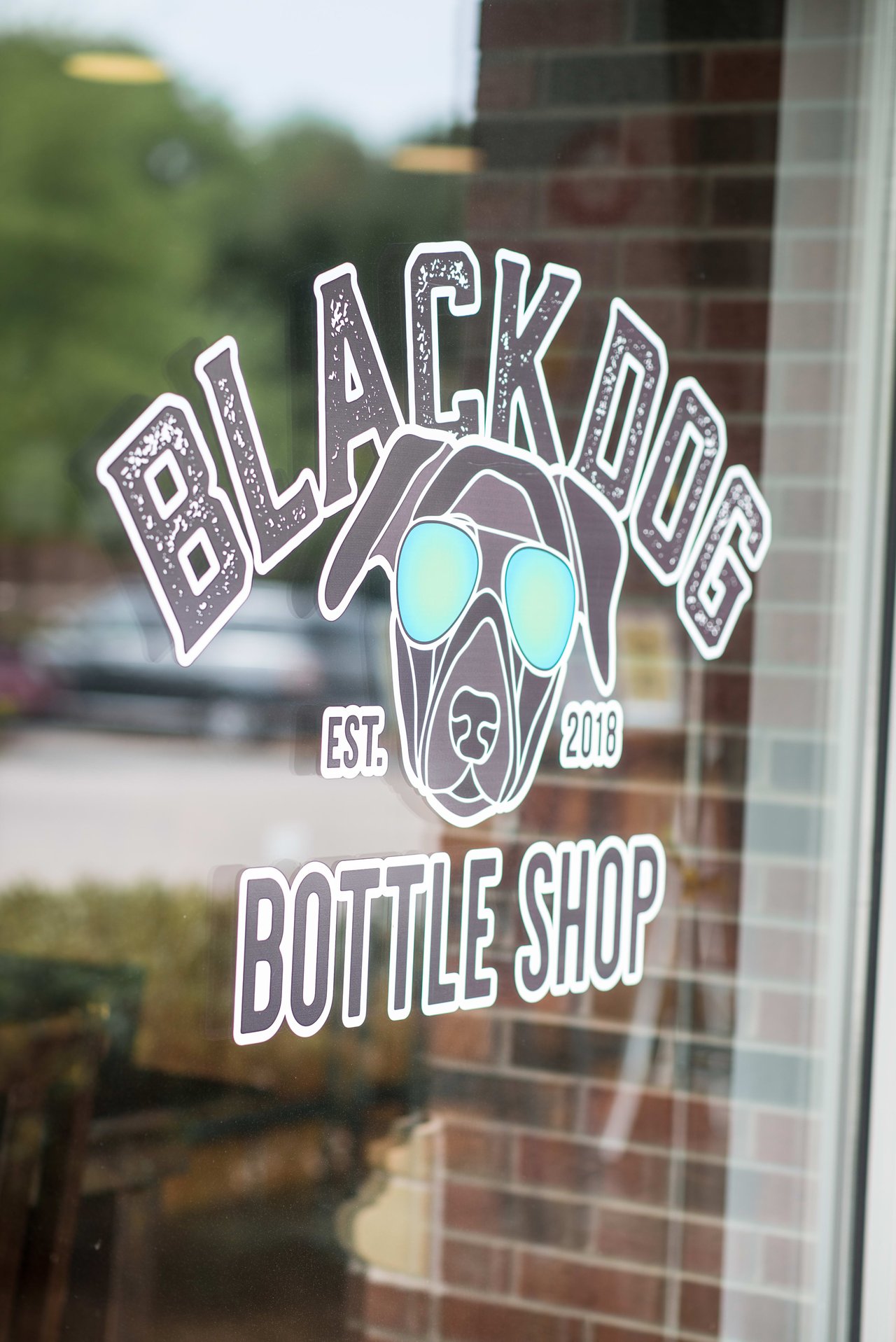 Black Dog Bottle Shop