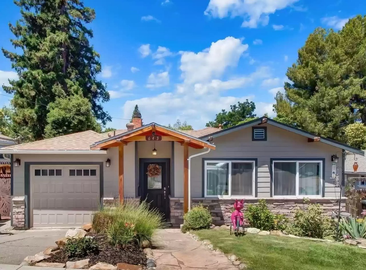 643 Palm Ave.  