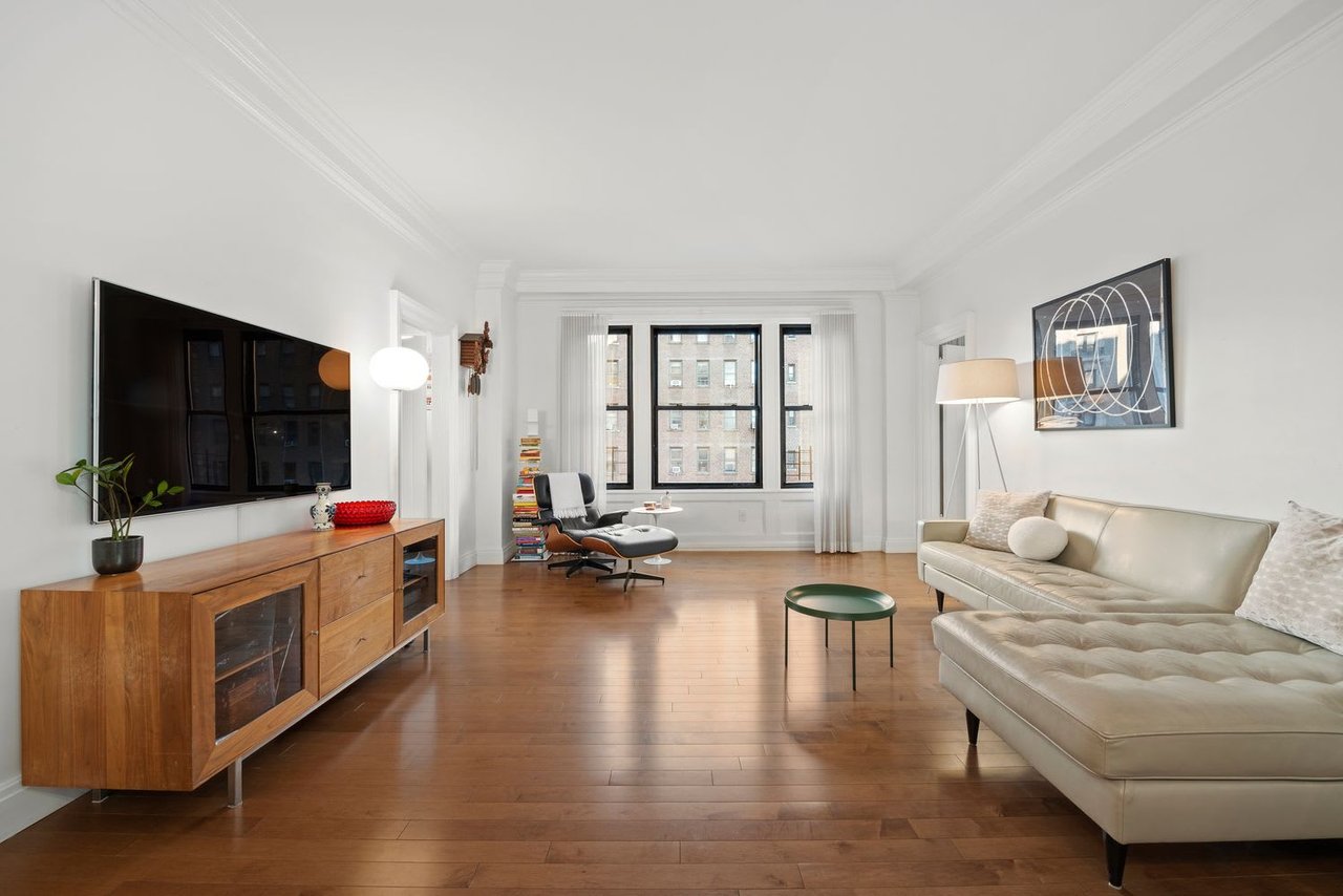 150 W 79th St #6A