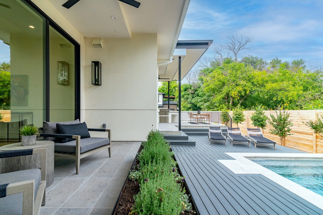 1717 VALERIA STREET, AUSTIN, TX 78704