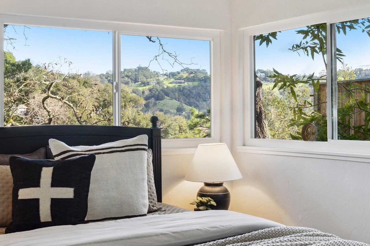 9 Oak Springs Drive, San Anselmo