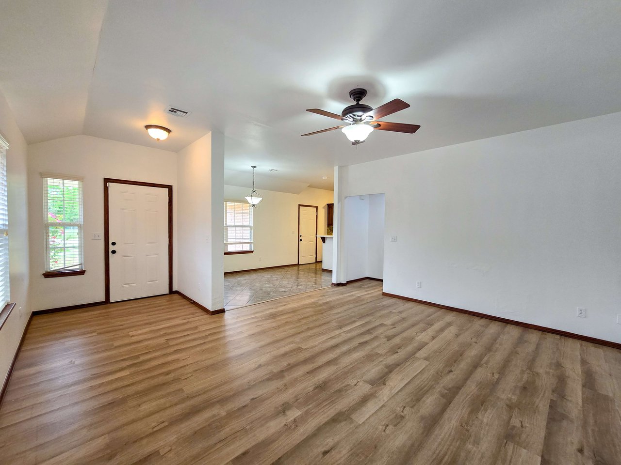 1211 Orchard Dr