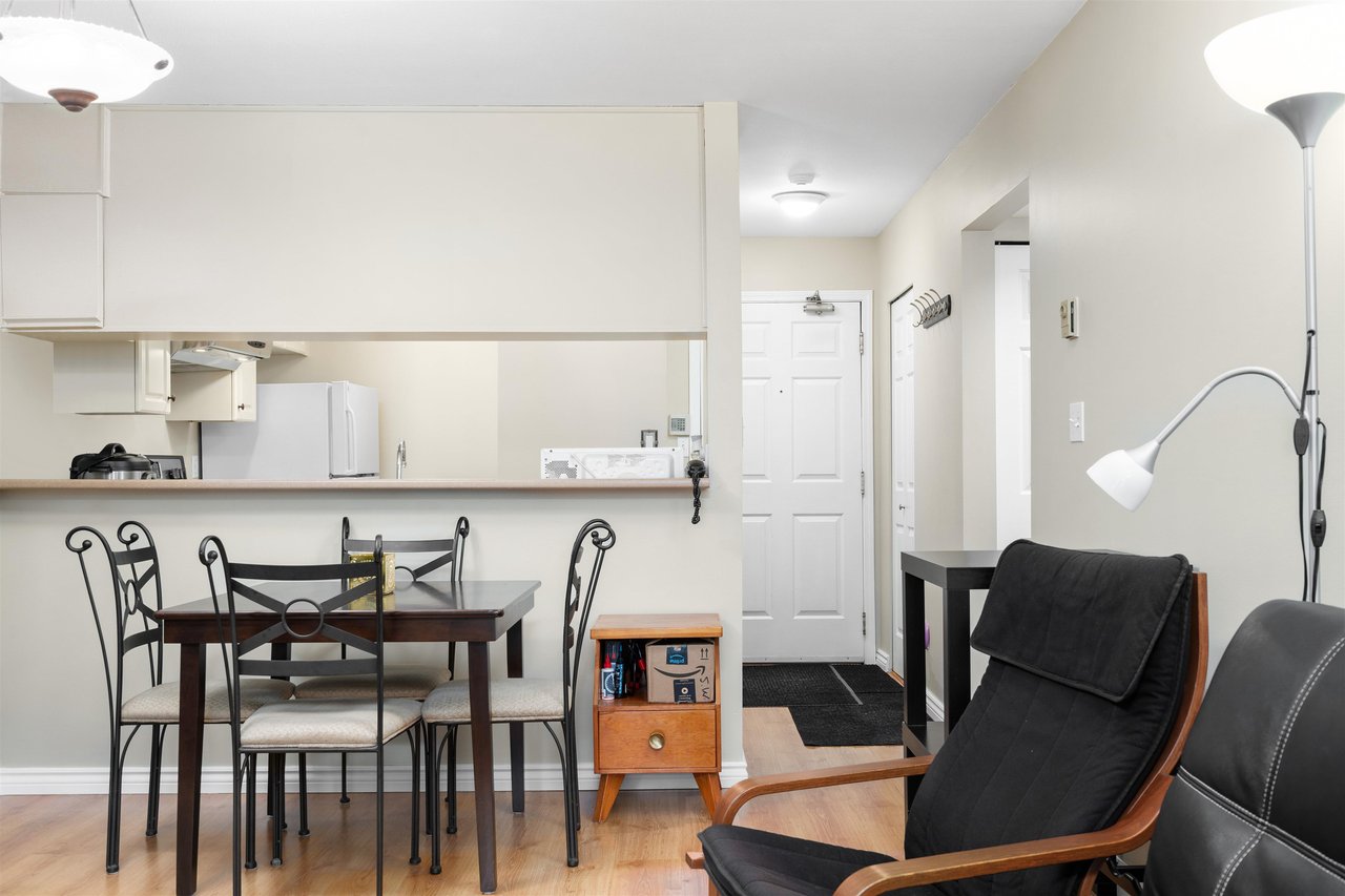 204-3199 Willow St
