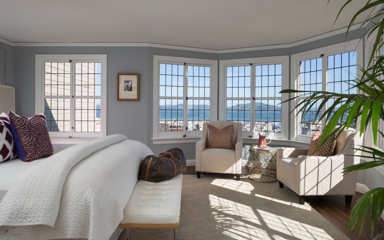 Legendary Pacific Heights Residence