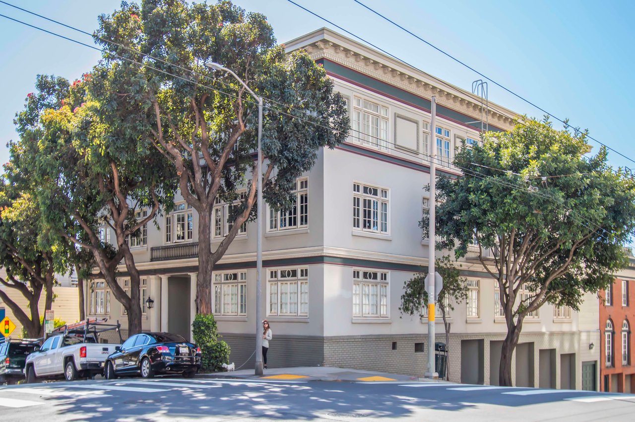 Cozy Garden-Level Pacific Heights Condo