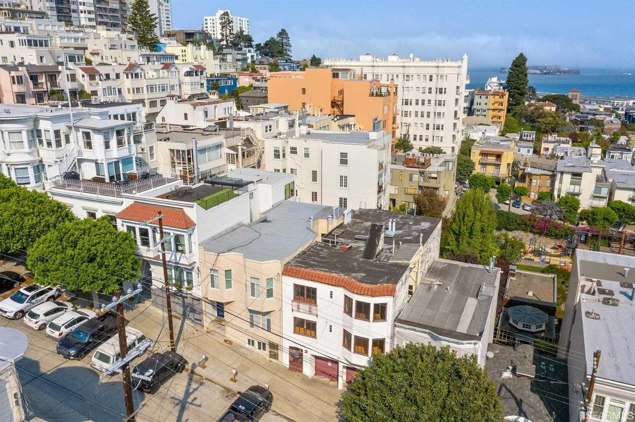 1060 1062 Filbert St