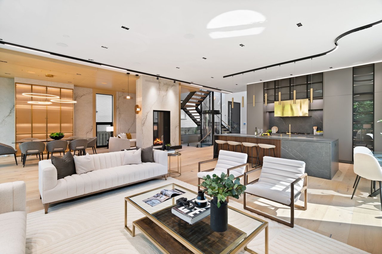 SOLD: Newly Built Masterpiece