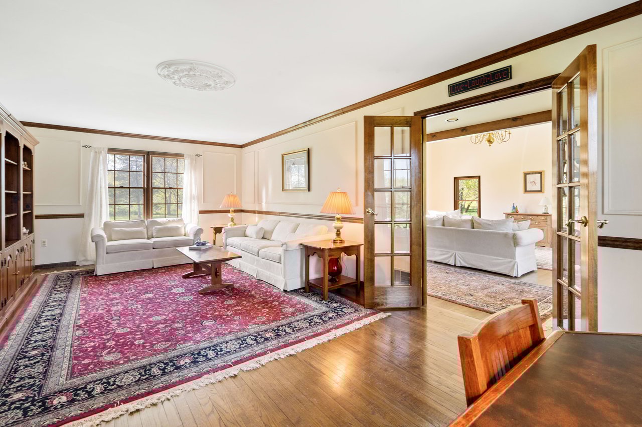 21 Apple Tree Rd