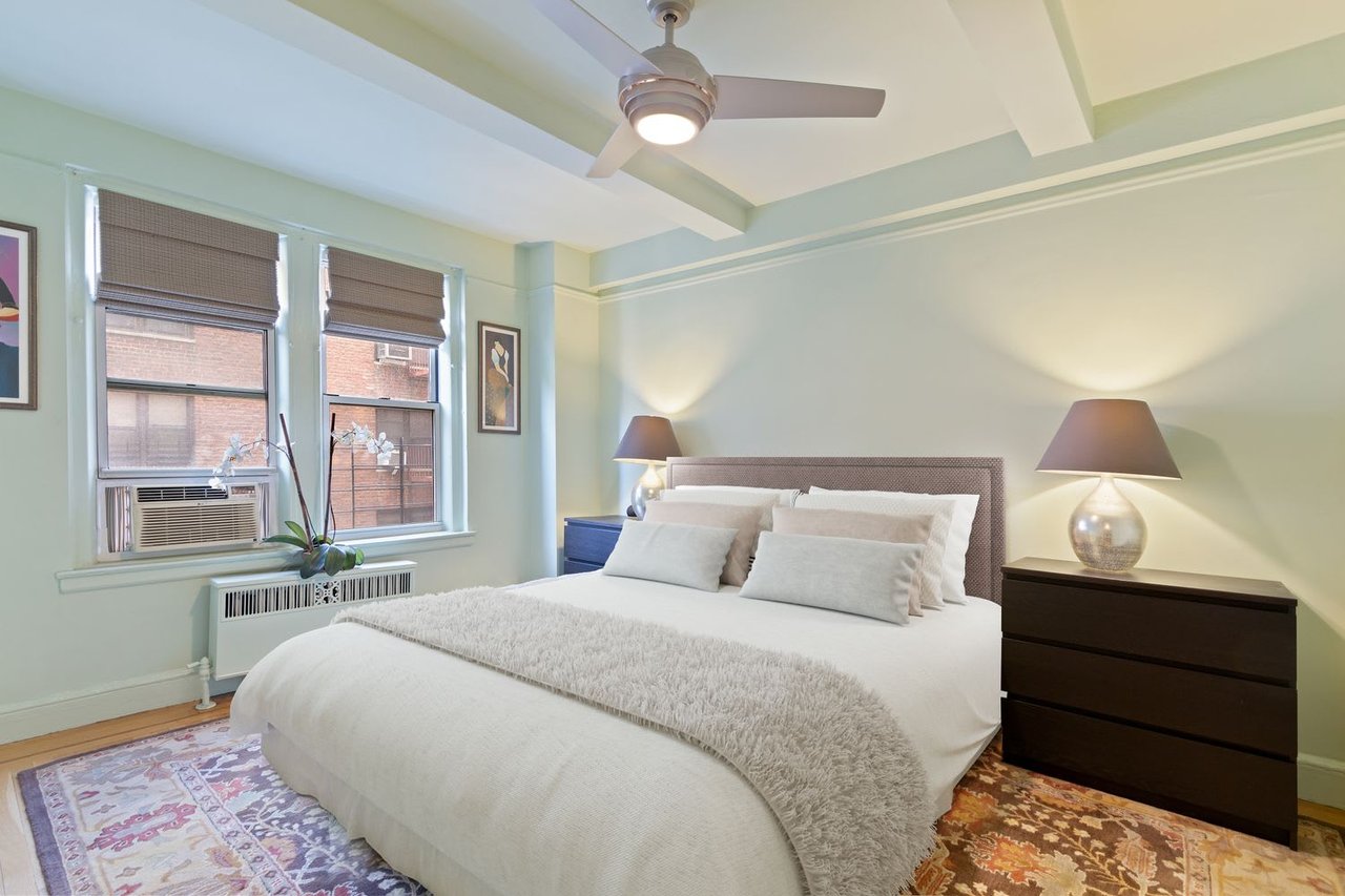 325 E 79th St APT 5C