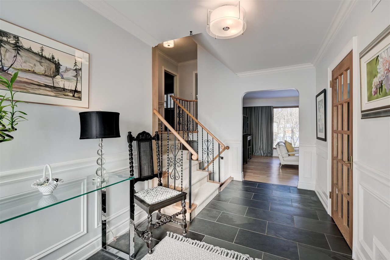 27 Mcnab Blvd