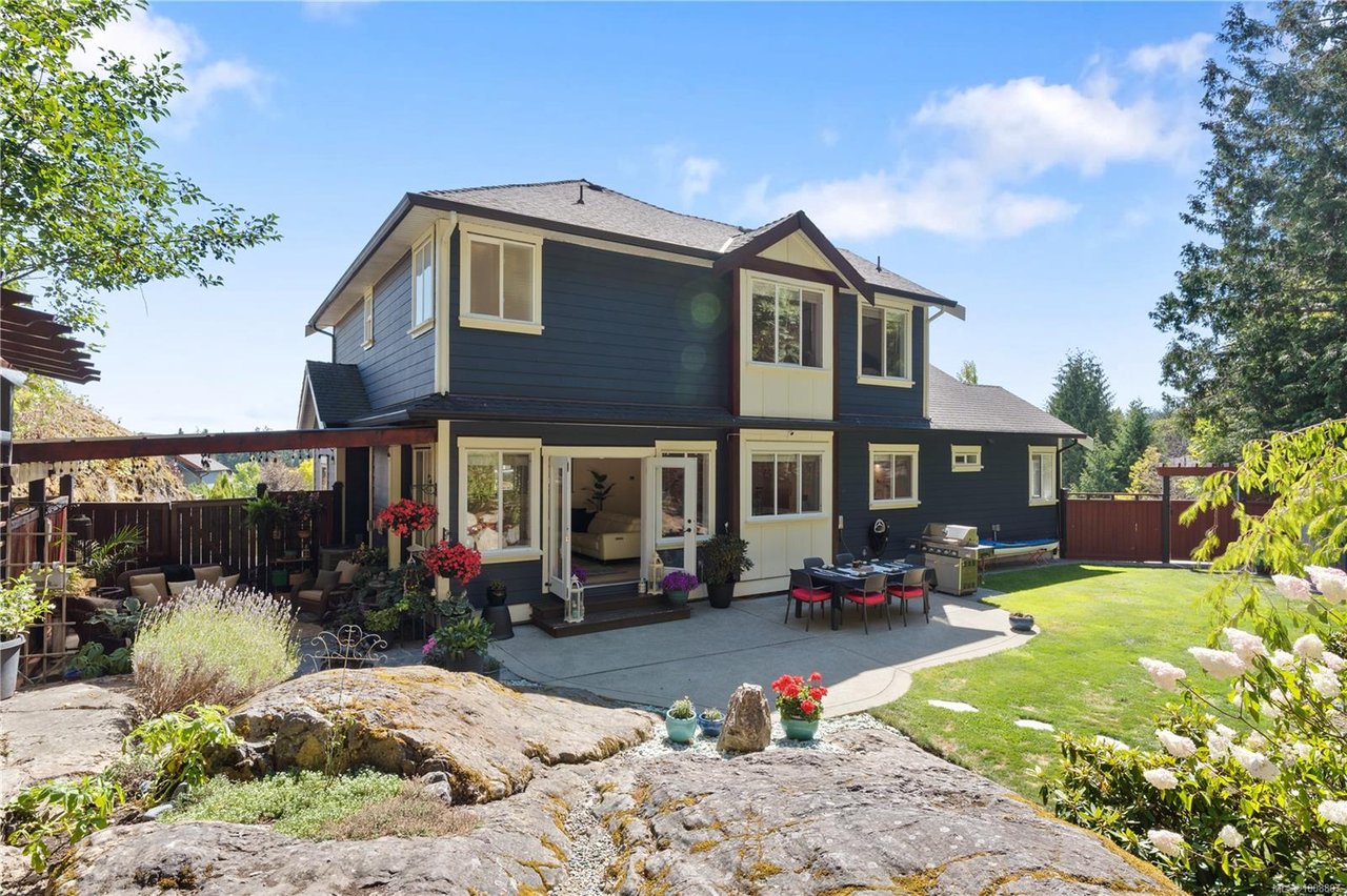 630 Granrose Terr, Colwood
