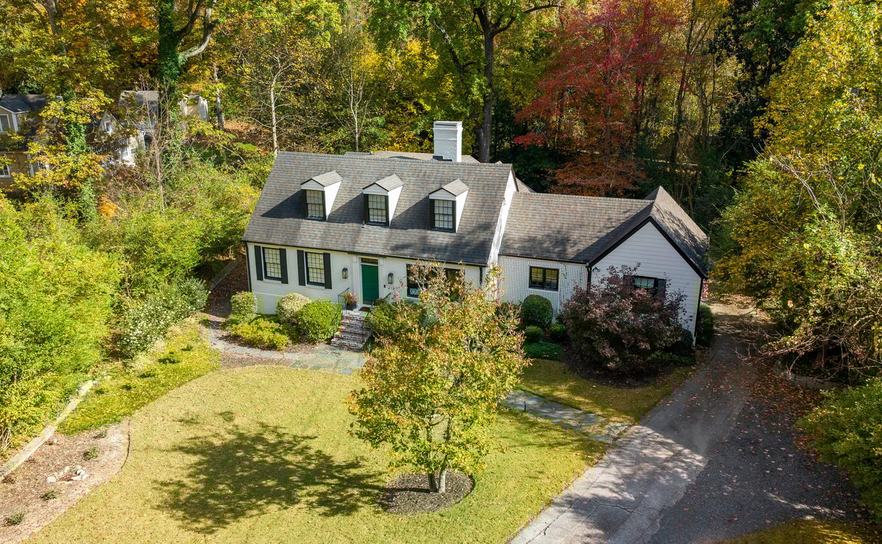 3627 Kingsboro Road NE