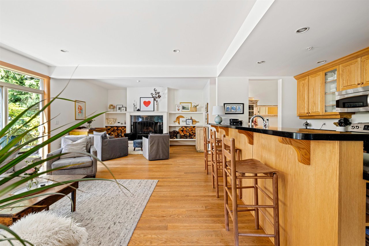 946 Spyglass Rd