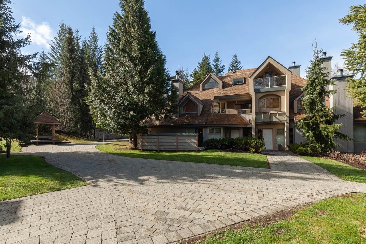 18-4636 Blackcomb Wy