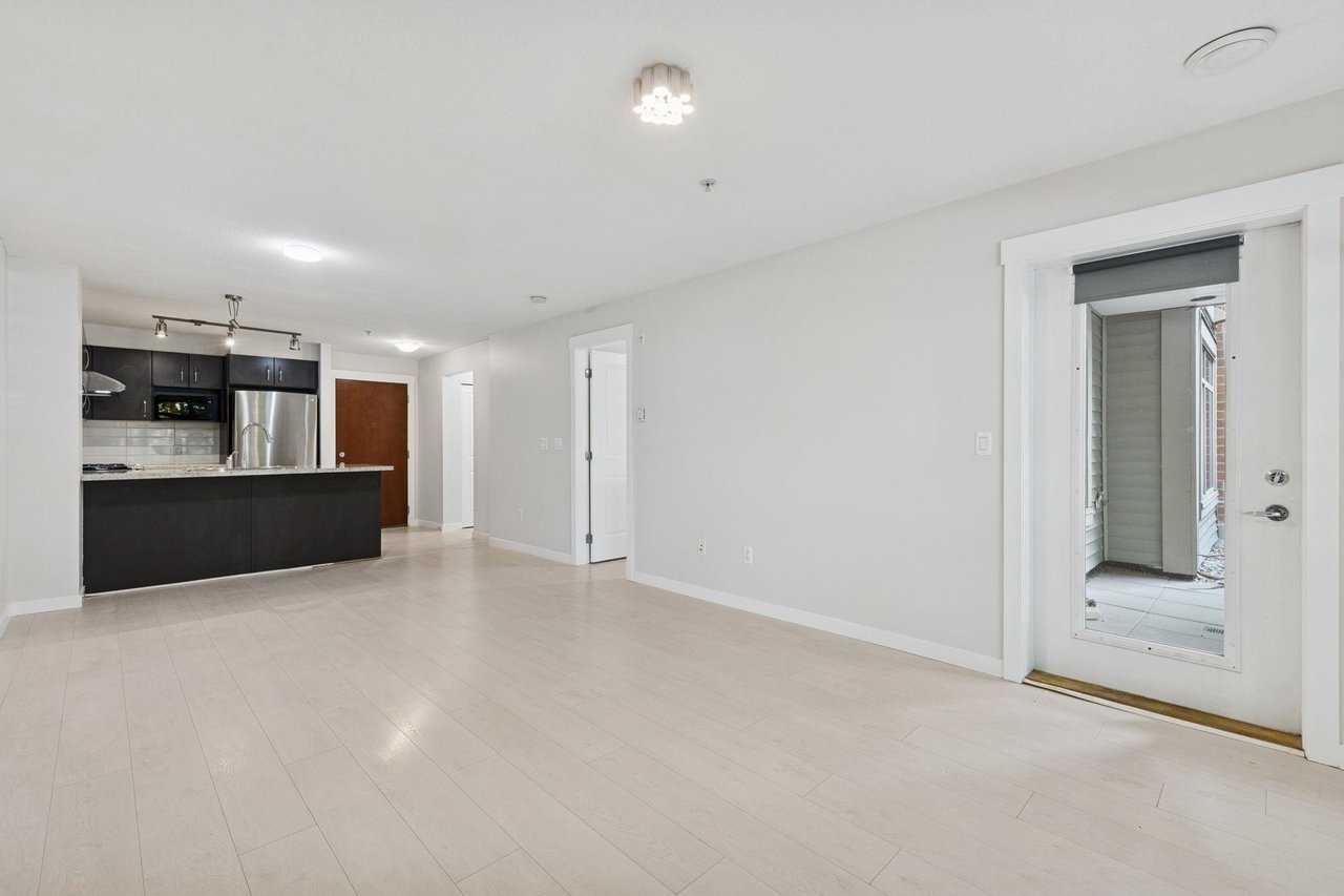 101-9288 Odlin Rd
