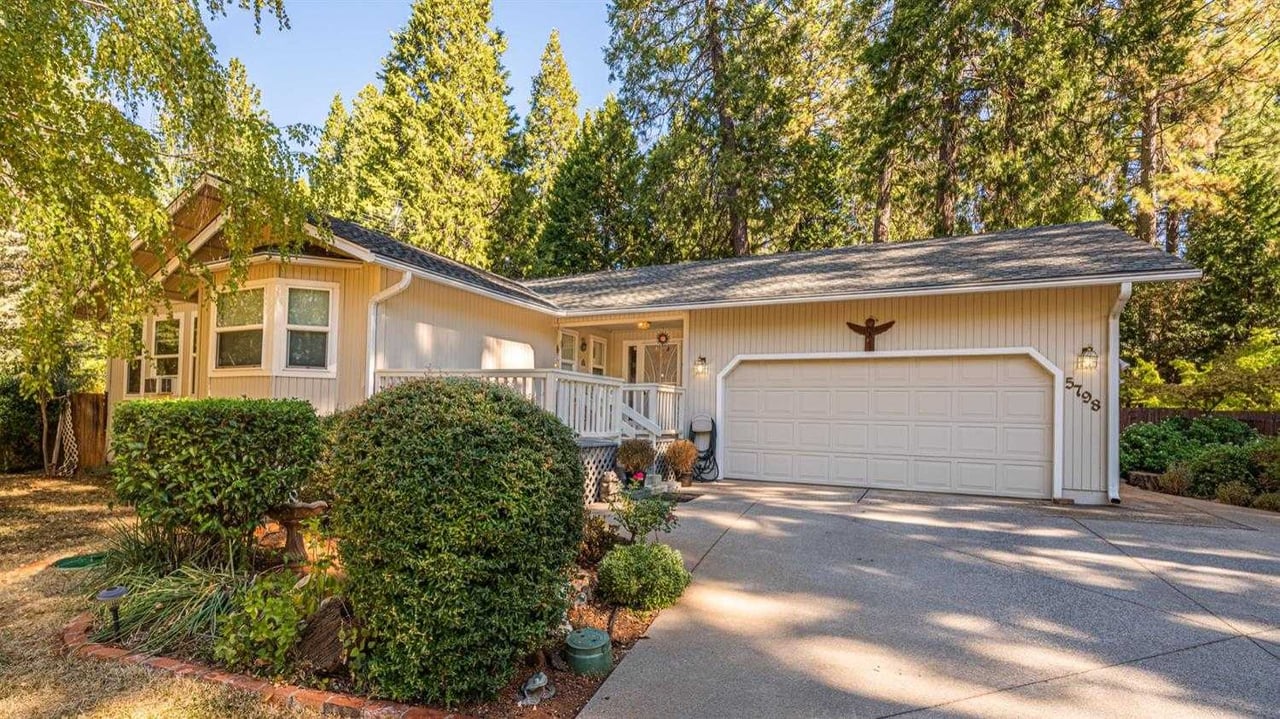 5798 Silverleaf Drive